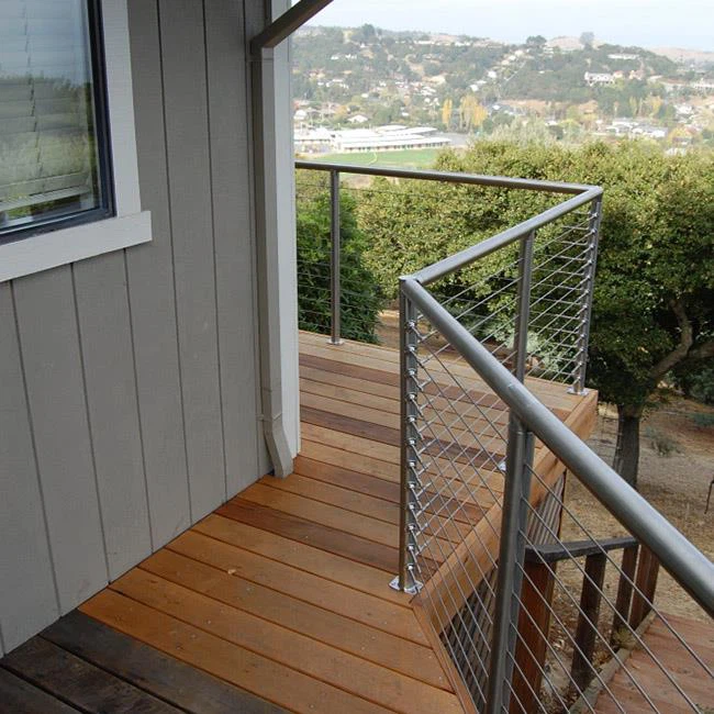 Стоманени парапети за балкон